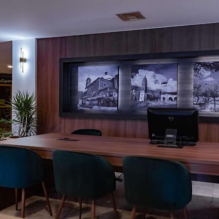 Best Western Plus Plaza Florida & Tower Irapuato Exterior photo